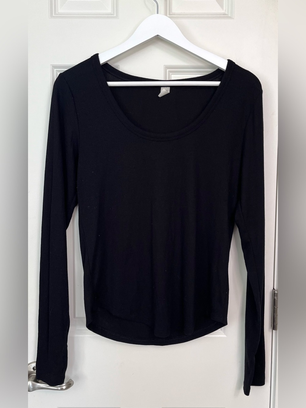 GAP Ultra Lite Ribbed Scoop Neck Long Sleeve
